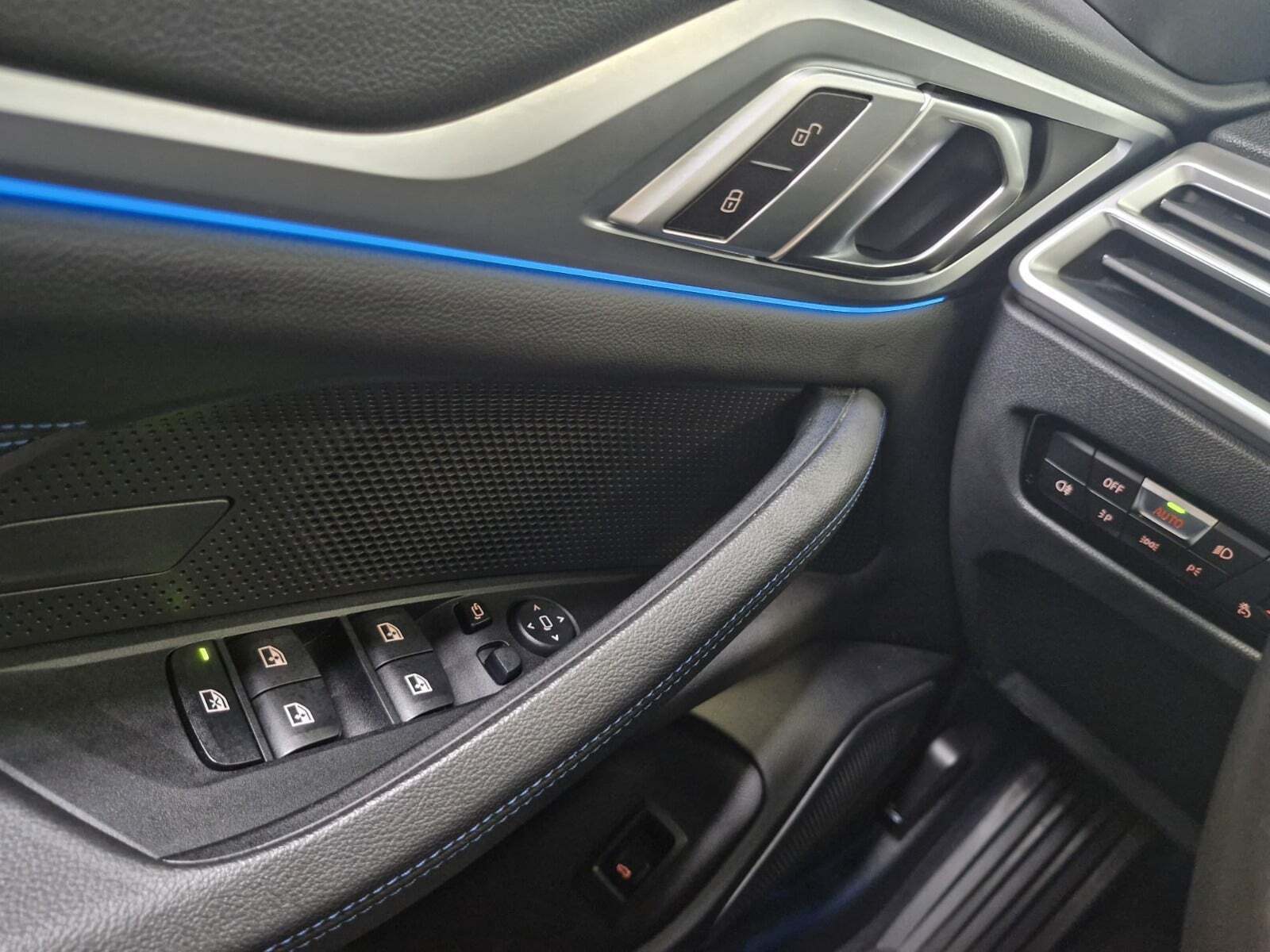 Hvid BMW i4 fra 2025