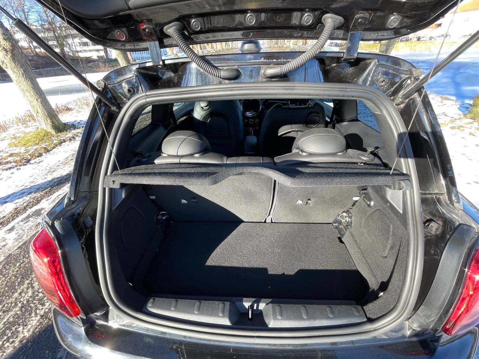 Sort Mini Cooper SE fra 2021