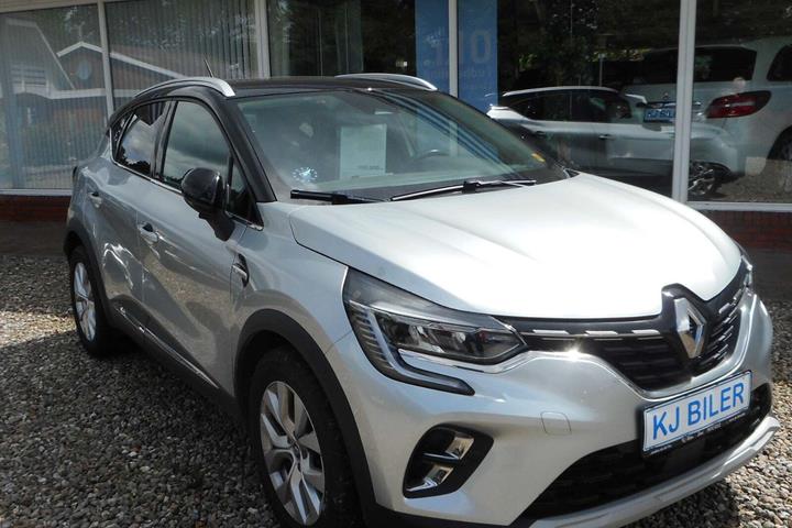 Grå Renault Captur fra 2020