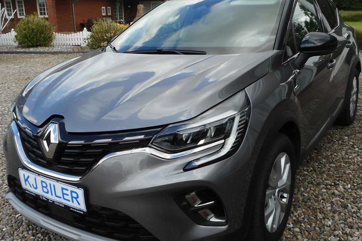 Grå Renault Captur fra 2020