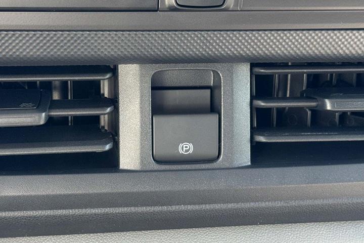 undefined Ford Transit Custom 320 L2 fra 2025 set indefra