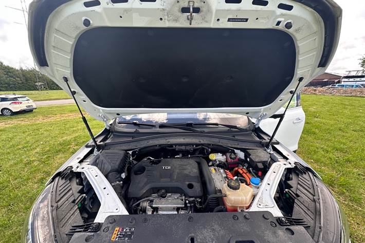 Hvid MG EHS fra 2021