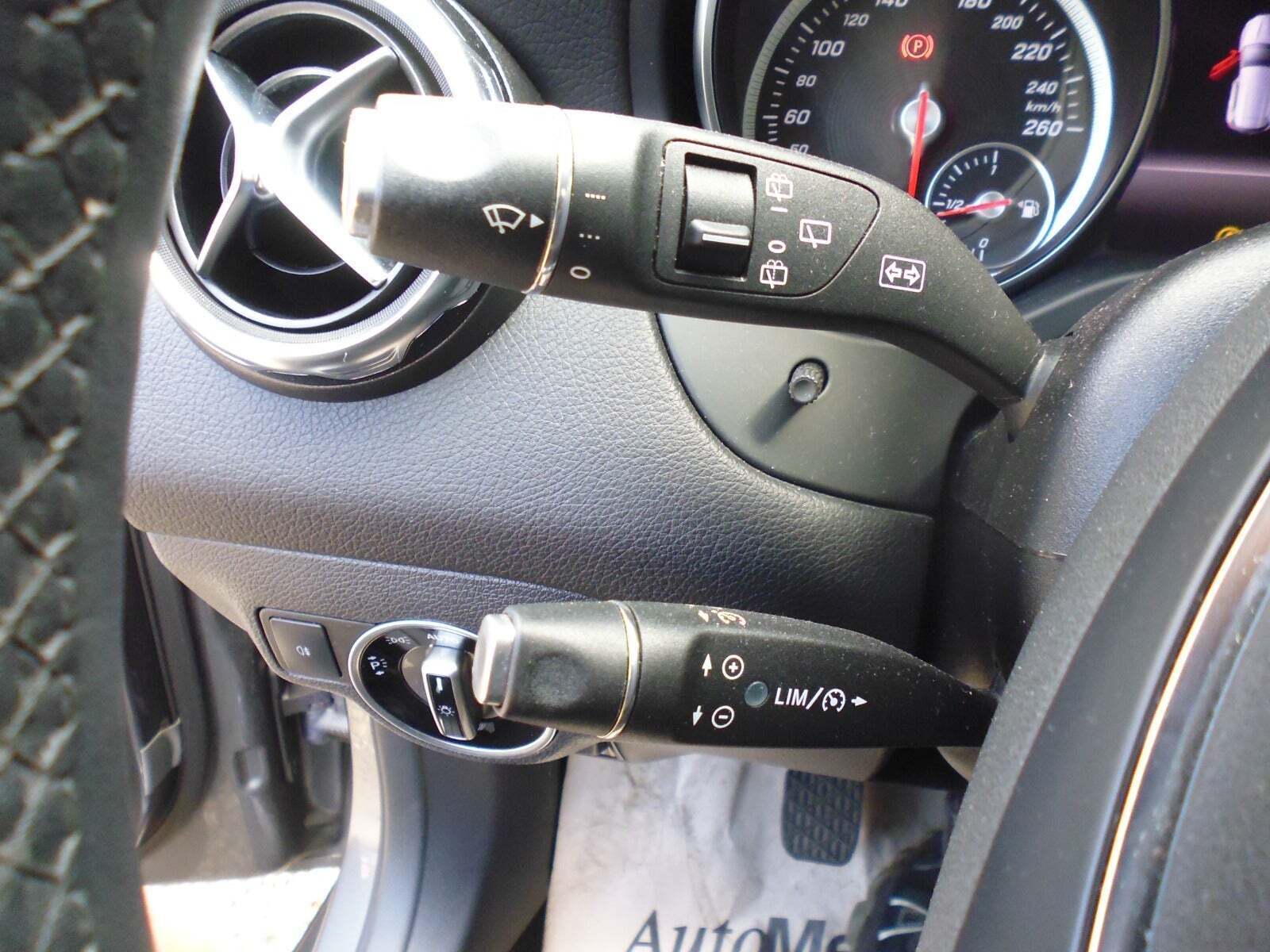 undefined Mercedes GLA200 fra 2019