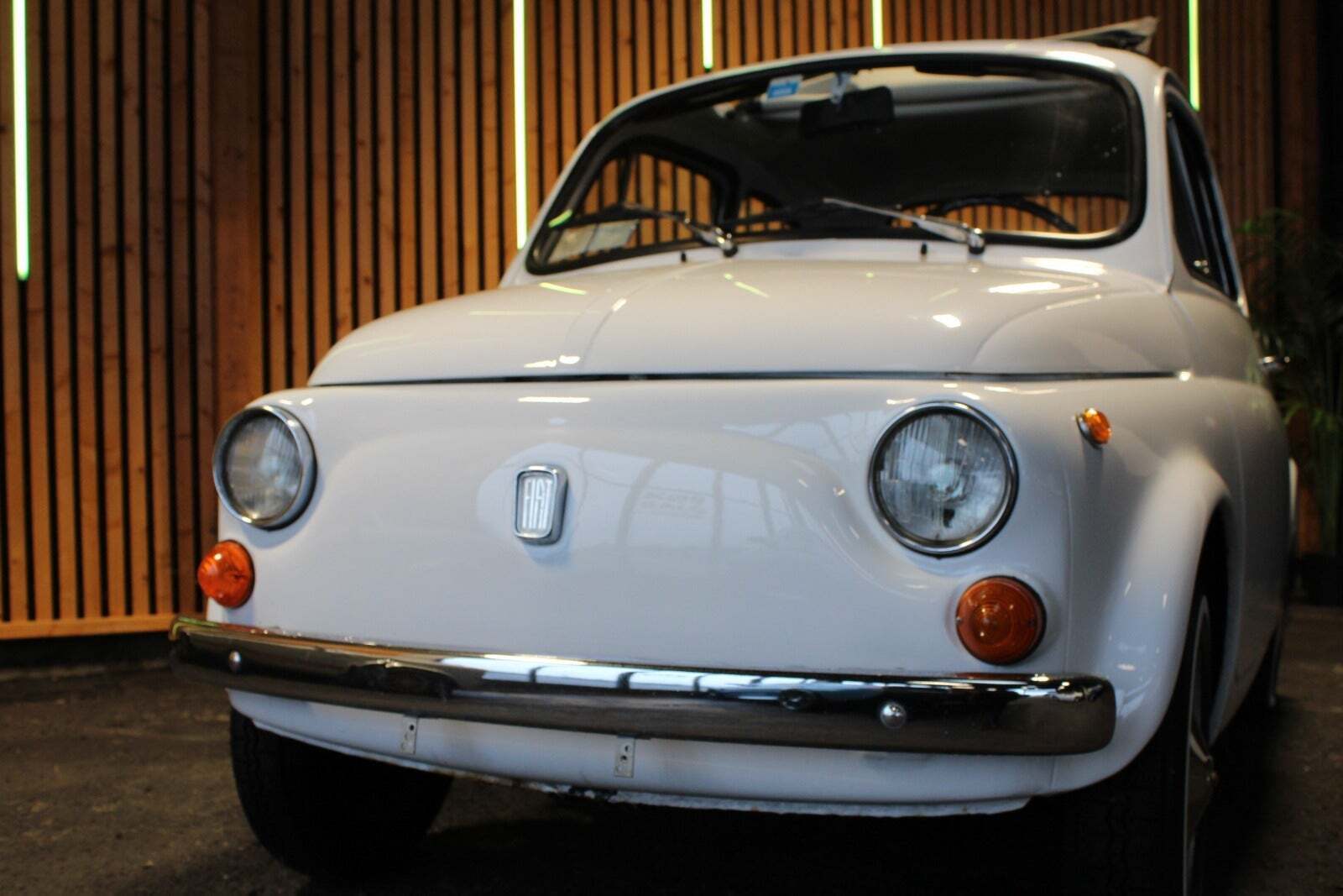 Hvid Fiat 500 fra 1969