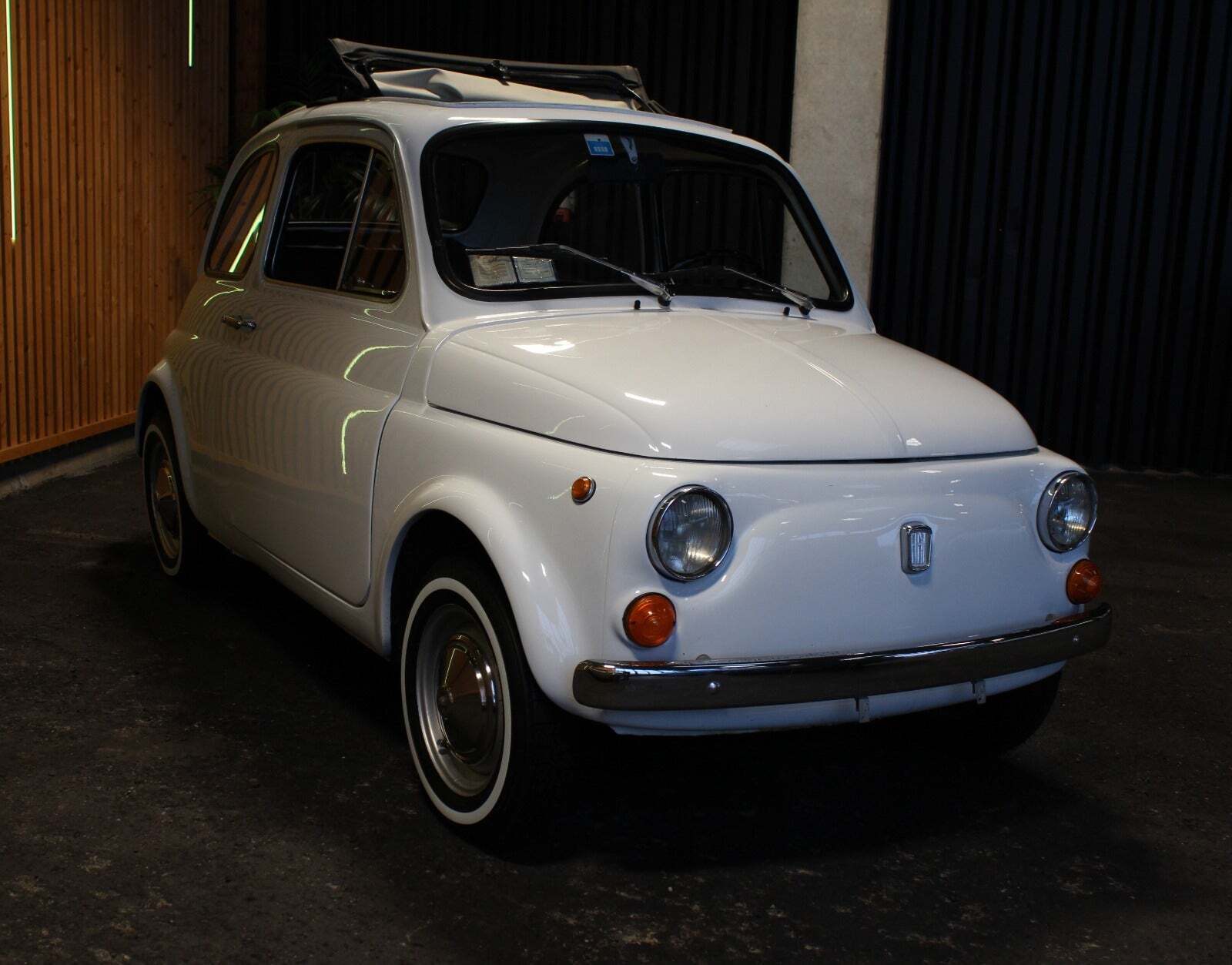Hvid Fiat 500 fra 1969