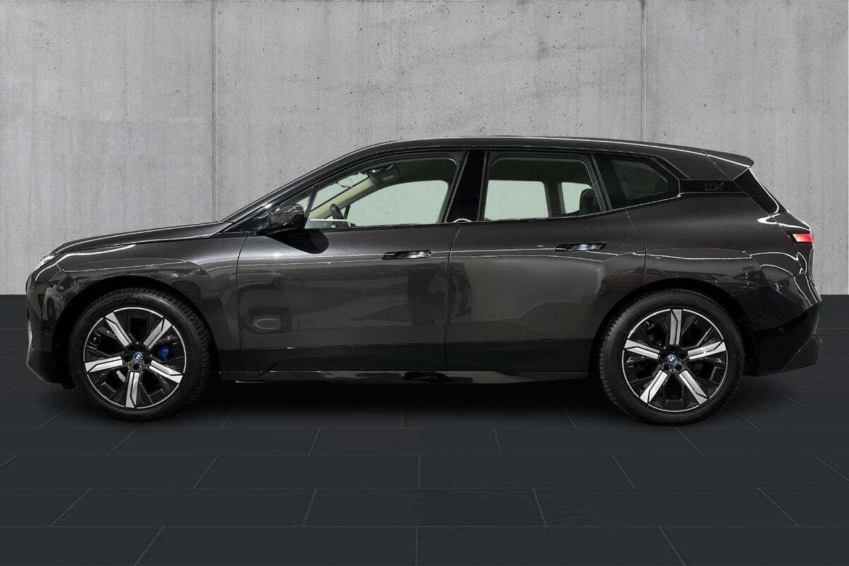 BMW iX xDrive40 Sport