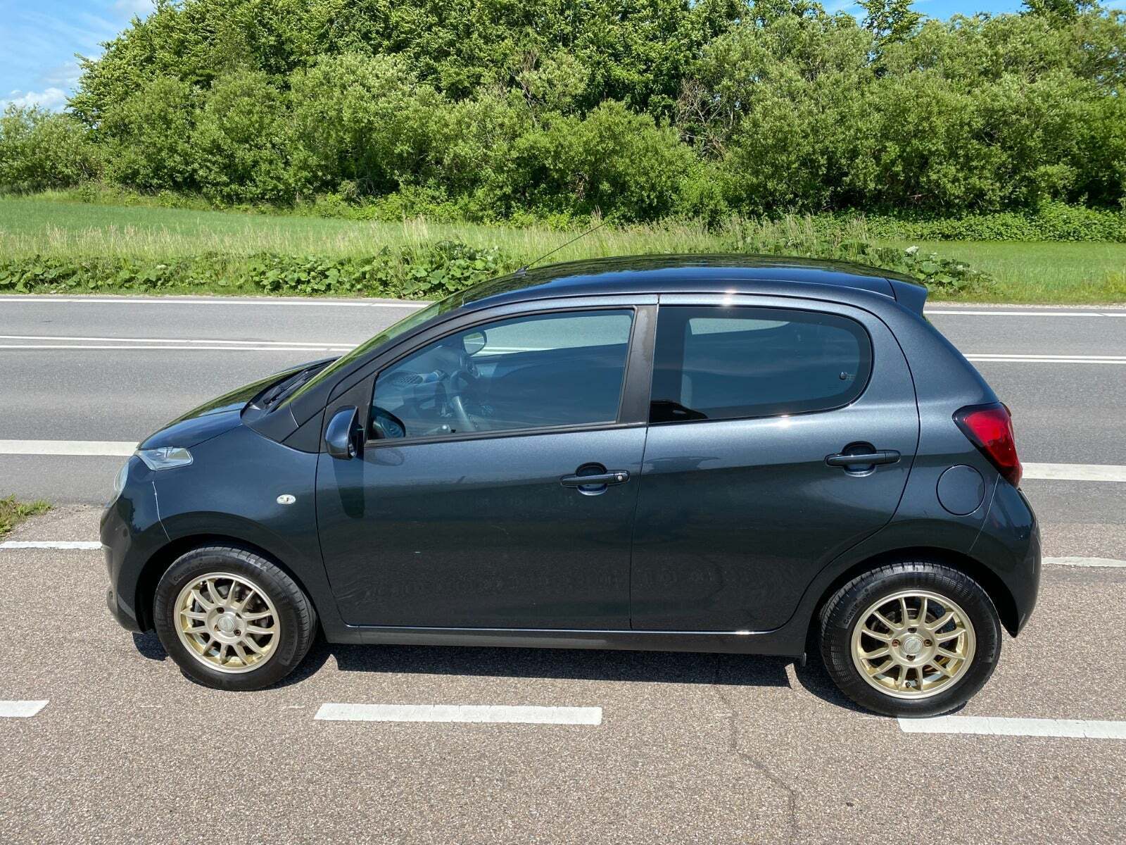 Grå Citroën C1 fra 2019