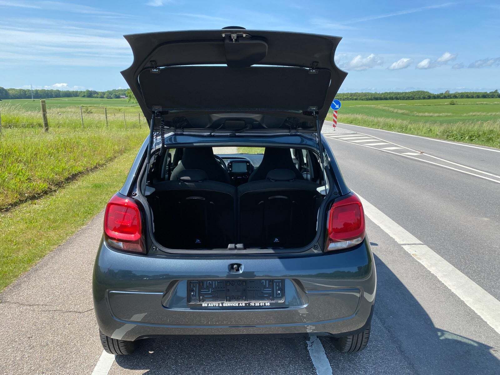 Grå Citroën C1 fra 2019
