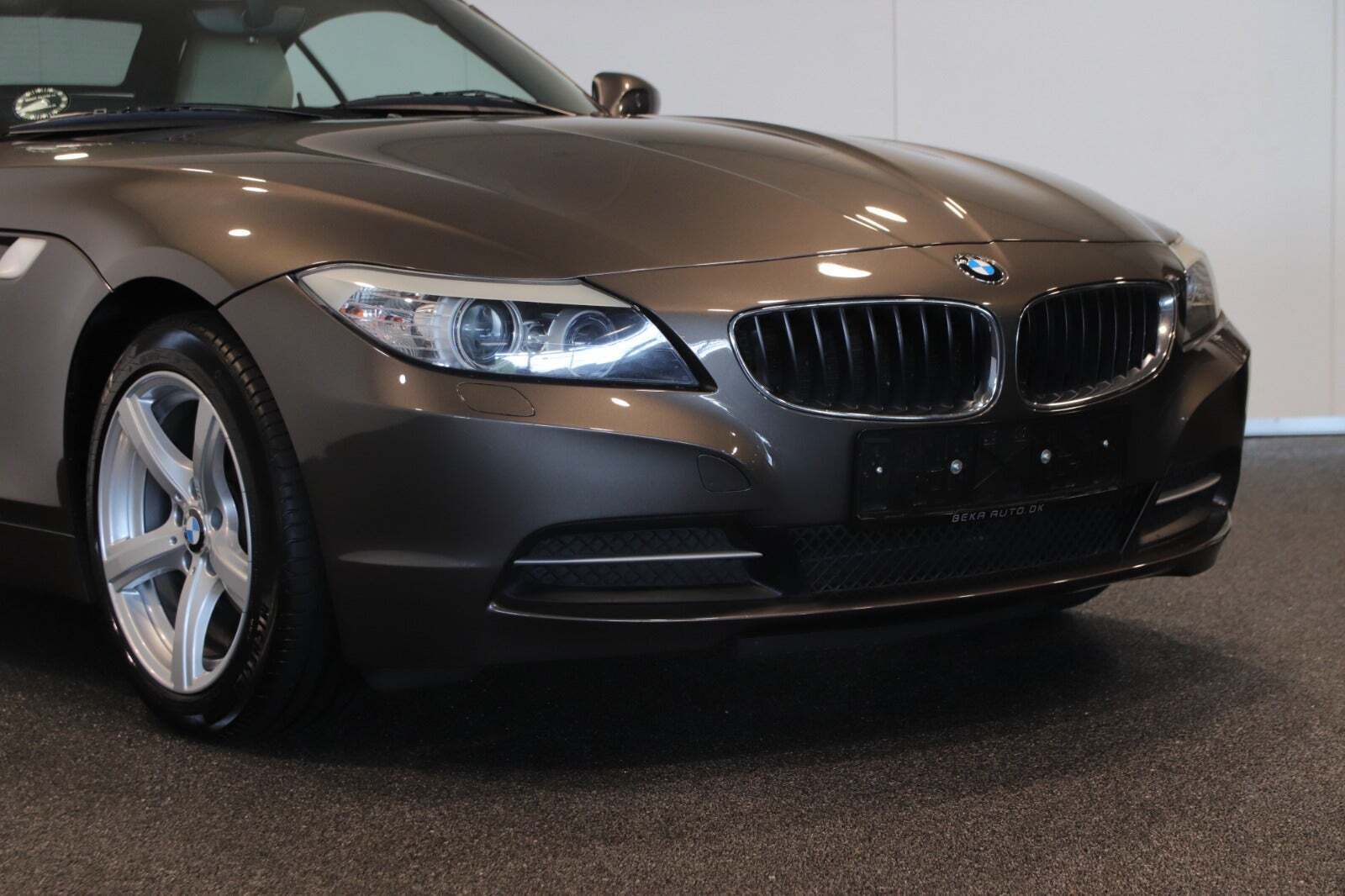 Brun BMW Z4 fra 2010