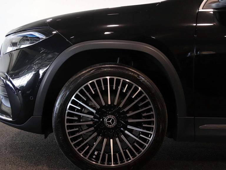 Mercedes EQA250 AMG Line Van