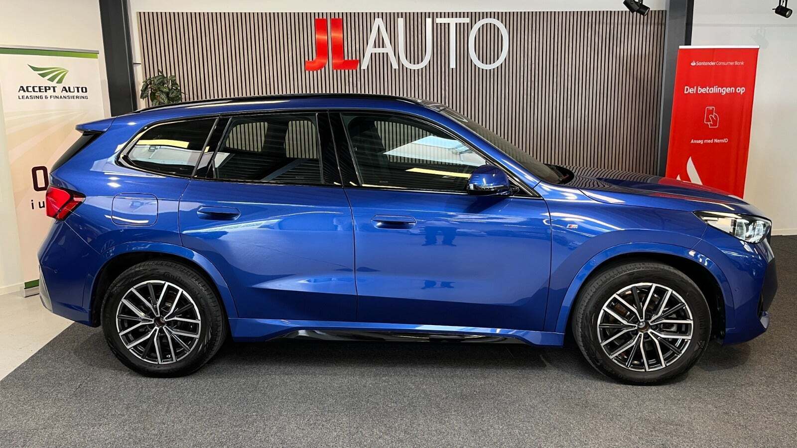 BMW iX1 xDrive30 M-Sport