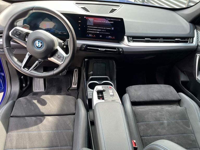 BMW iX1 xDrive30 M-Sport