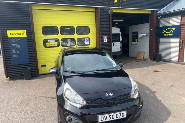 Sort Kia Rio fra 2012
