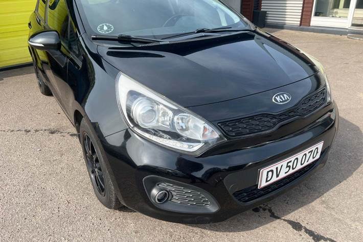 Sort Kia Rio fra 2012