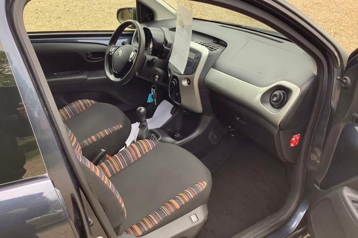 Blå Citroën C1 fra 2014