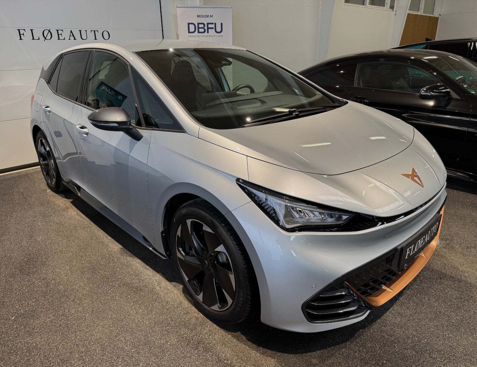 undefined Cupra Born fra 2024 set udefra