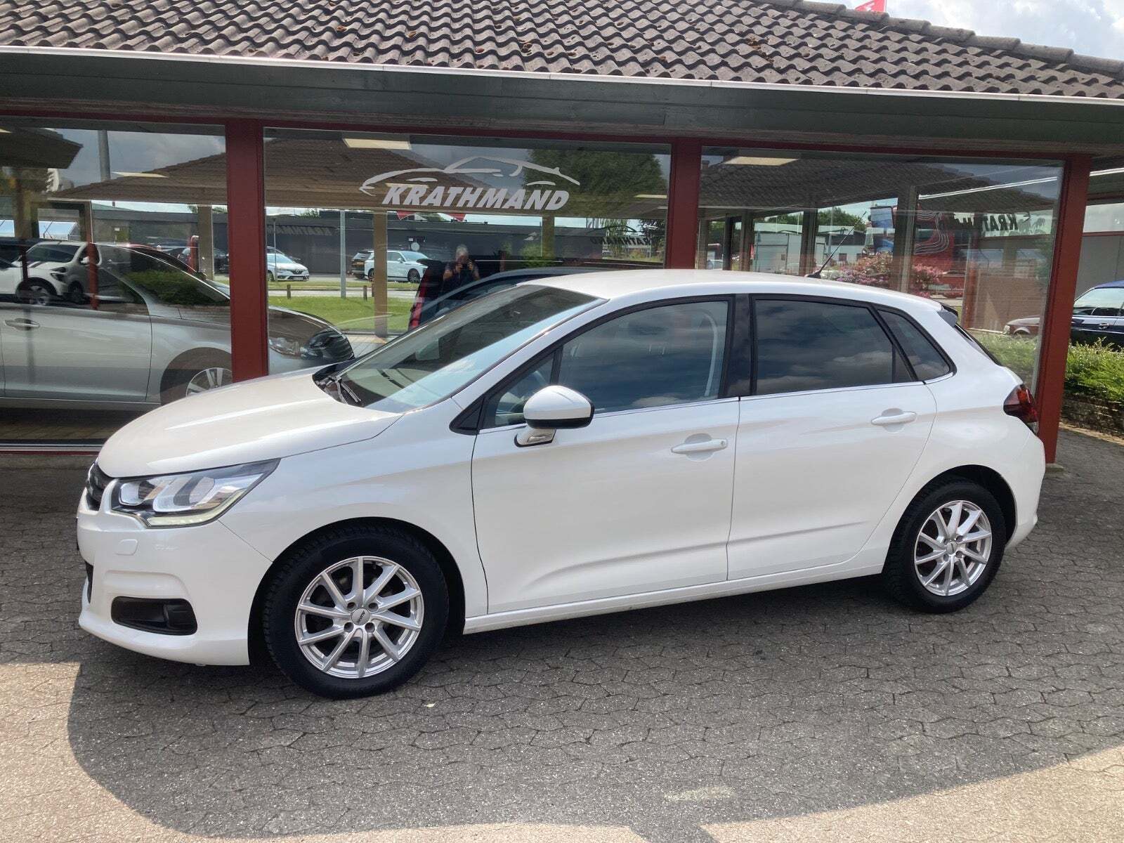 Hvid Citroën C4 fra 2017