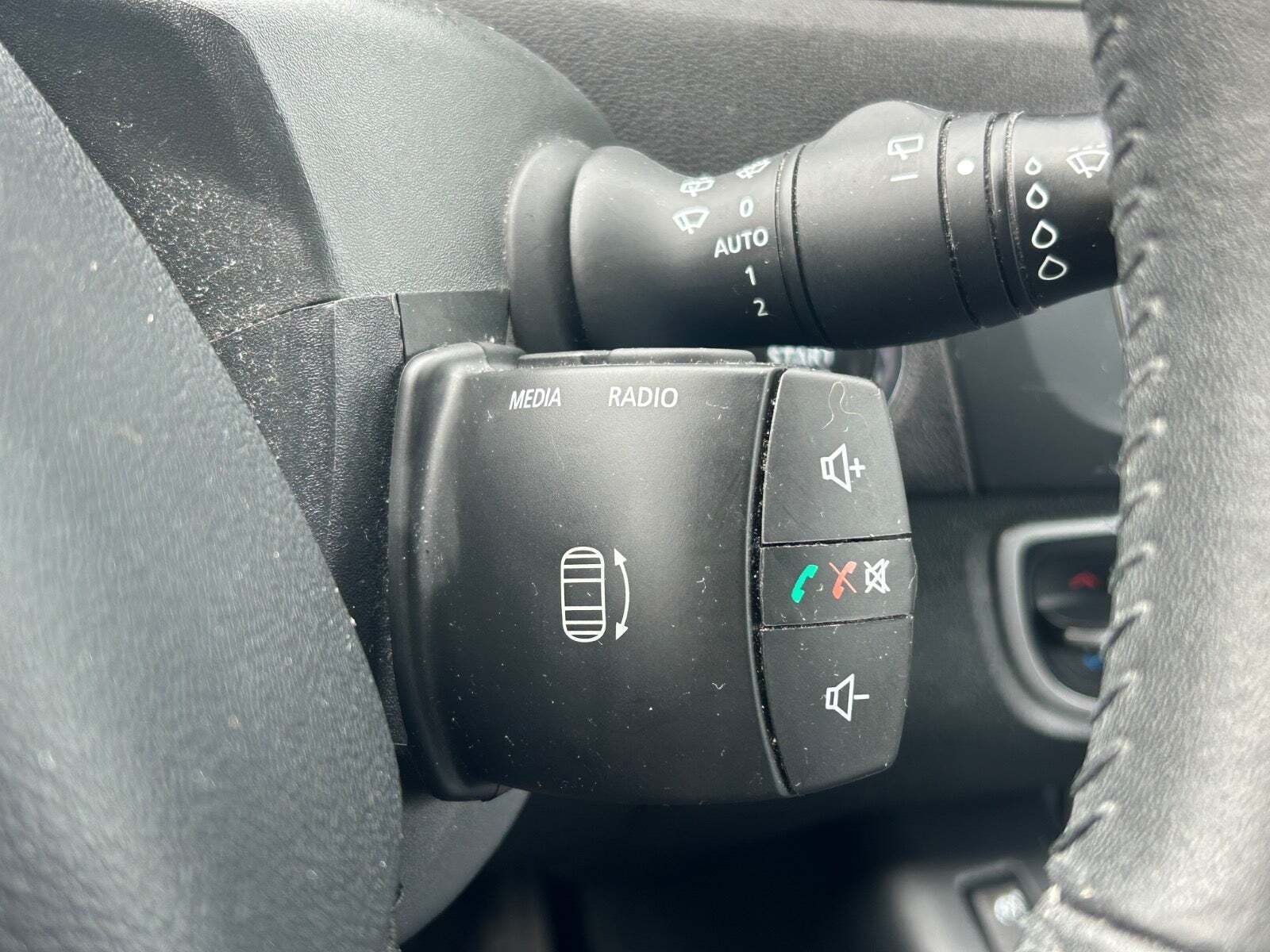 Sort Renault Scenic III fra 2013