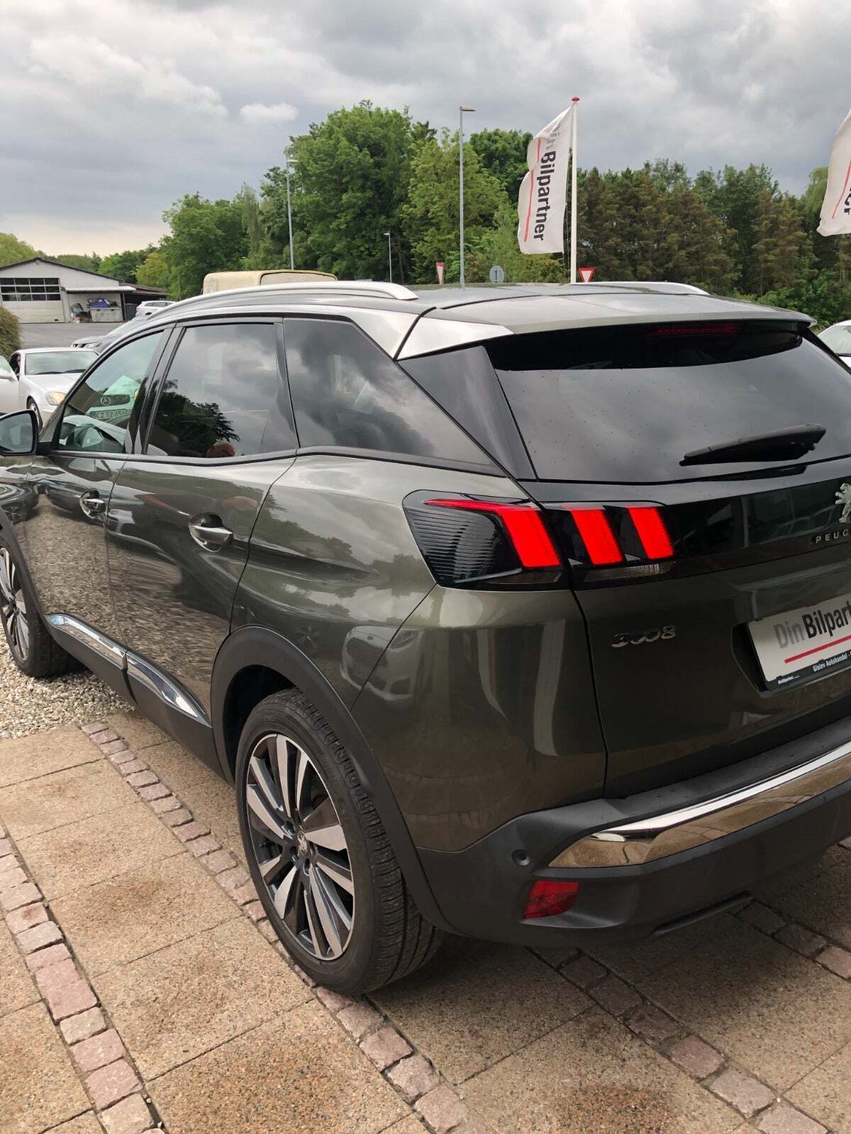 Peugeot 3008 1,2 PureTech 130 Allure LTD