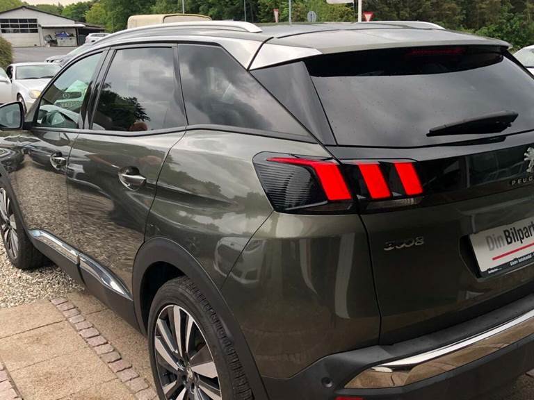 Peugeot 3008 1,2 PureTech 130 Allure Limited