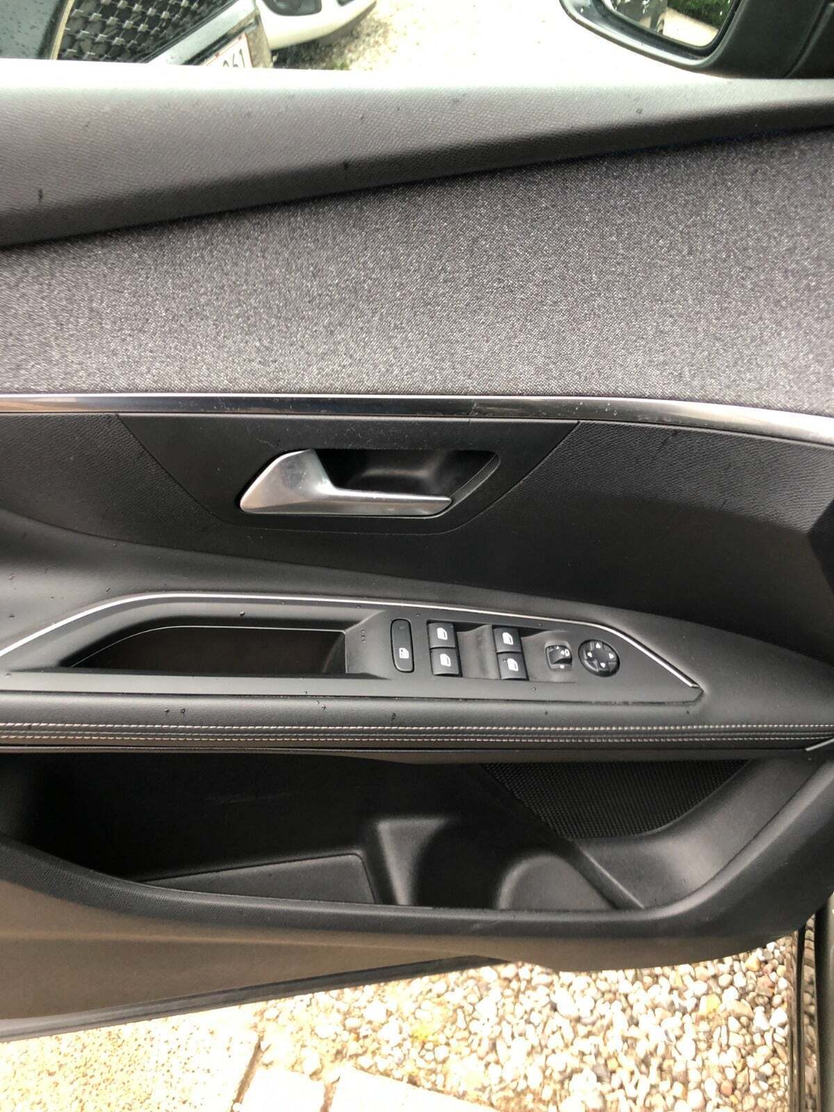 undefined Peugeot 3008 fra 2019