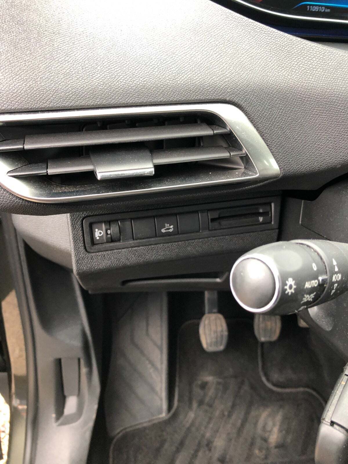 undefined Peugeot 3008 fra 2019