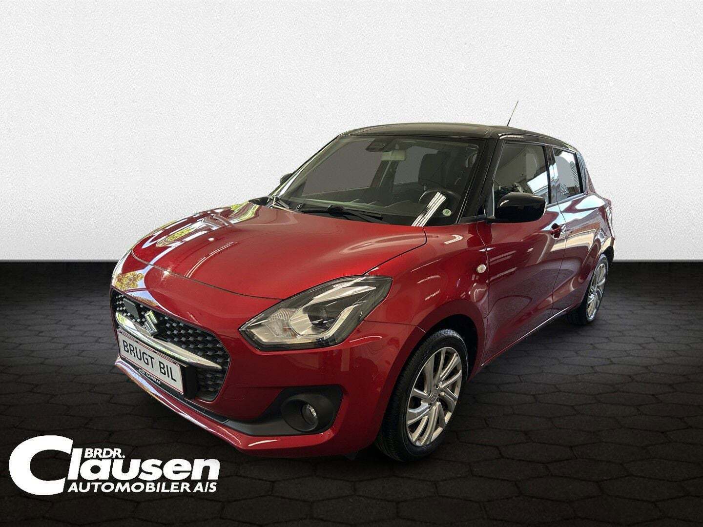 Rød Suzuki Swift fra 2021
