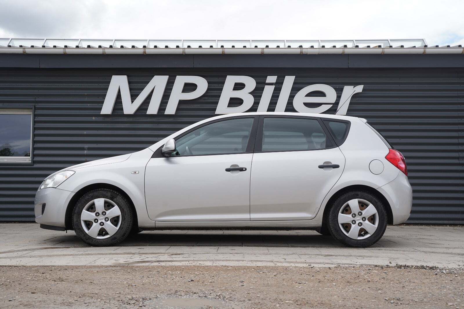 Sølv Kia Ceed fra 2007