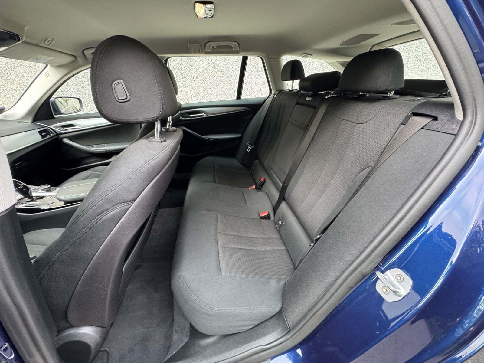 Blå BMW 520d fra 2018