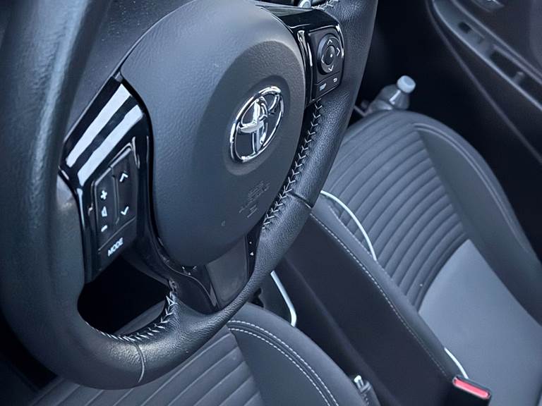 Toyota Yaris 1,5 Hybrid (100 hk) aut. gear