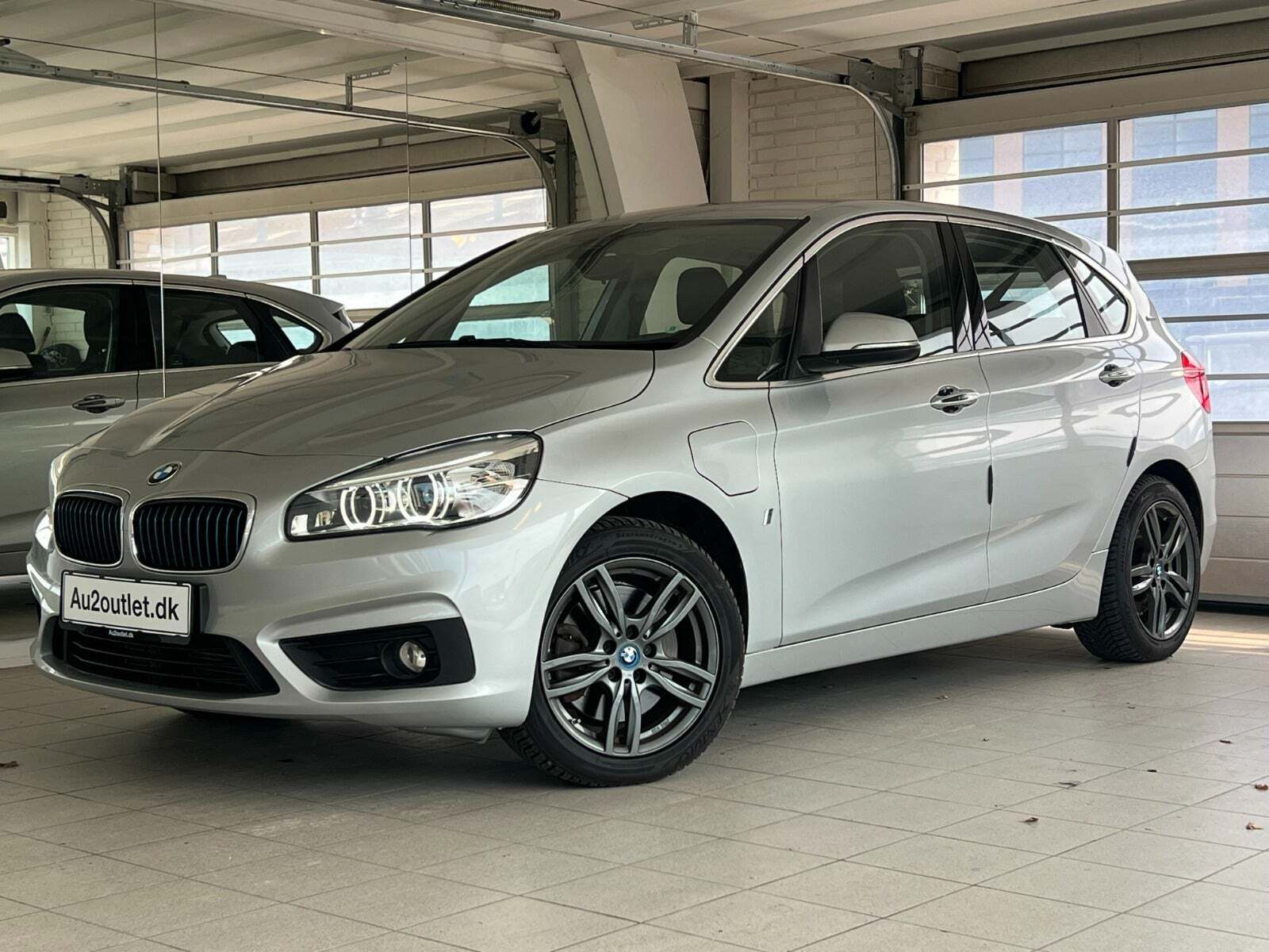 BMW 225xe