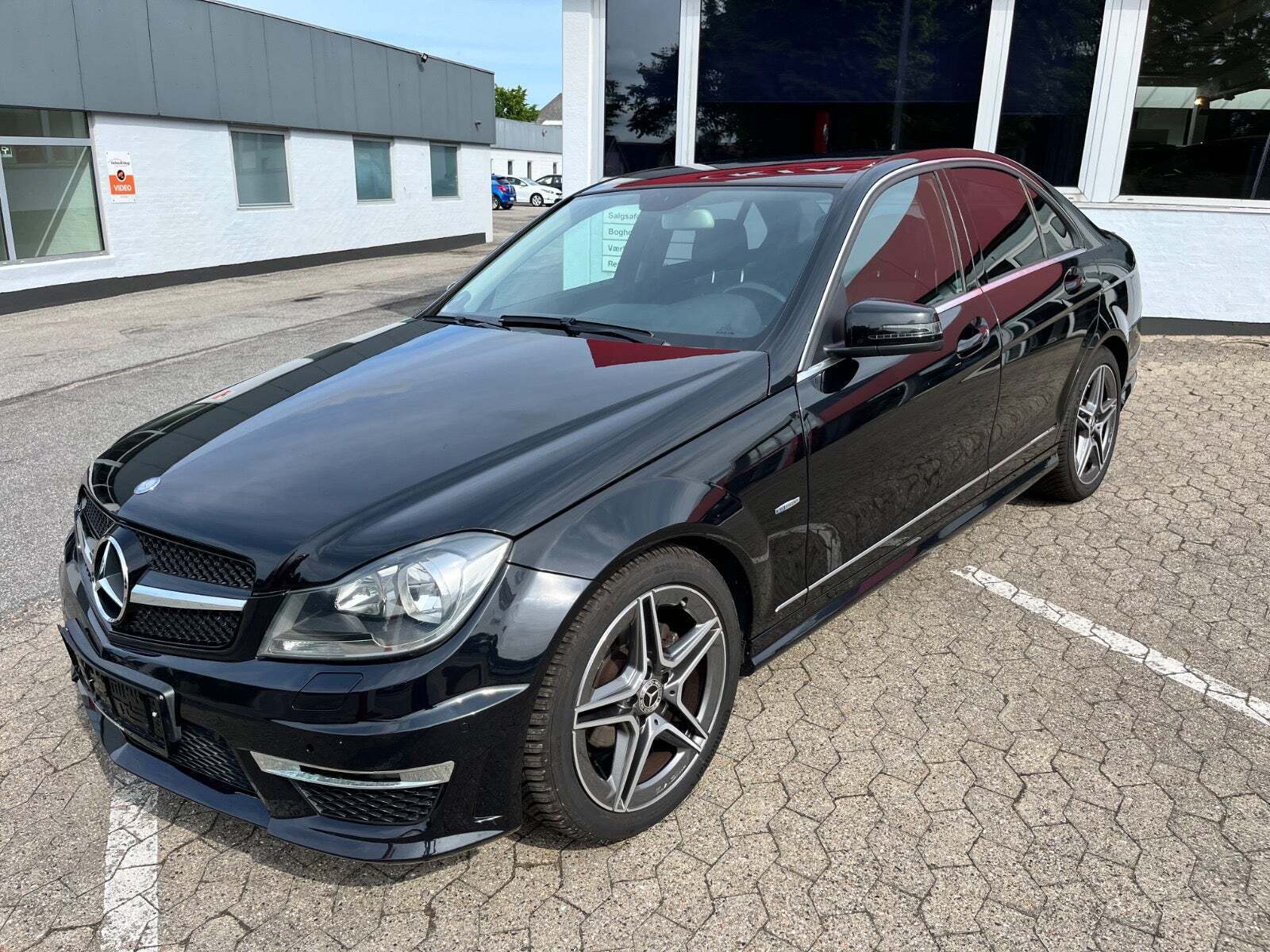 Mercedes C180
