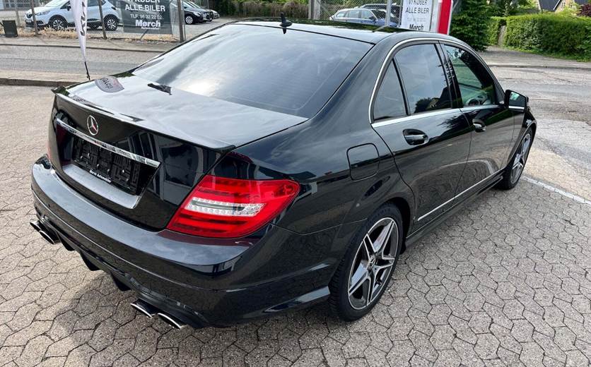 Mercedes C180