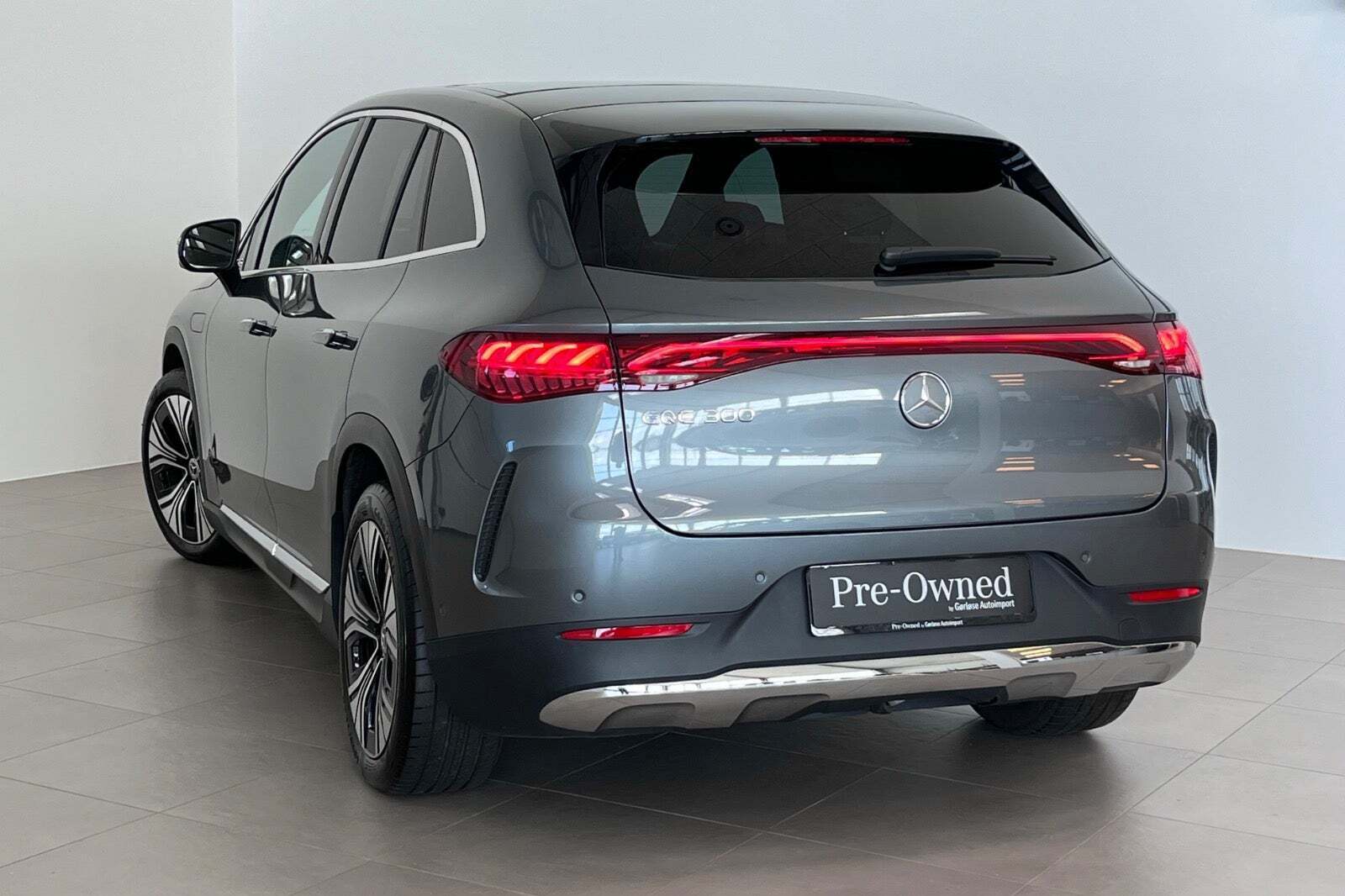 Mercedes EQE300 SUV Avantgarde