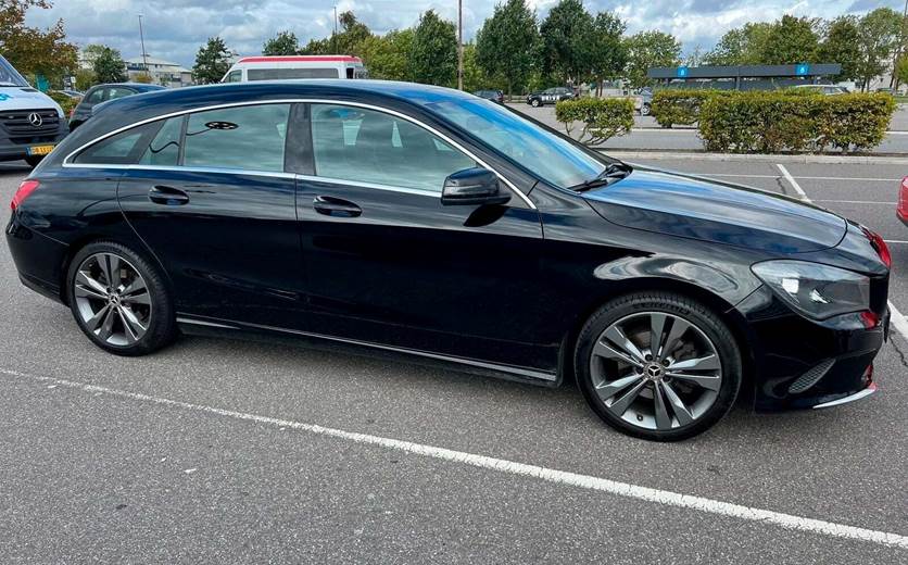 Mercedes CLA200