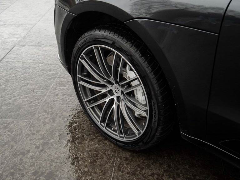 Porsche Macan Turbo 2,9 PDK