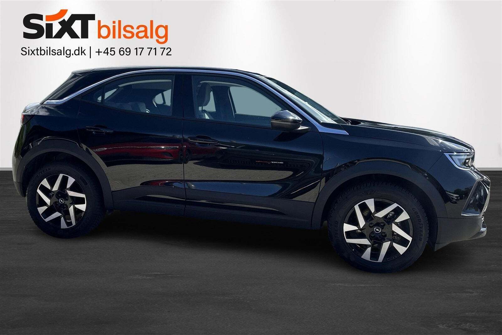 Sort Opel Mokka-e fra 2023