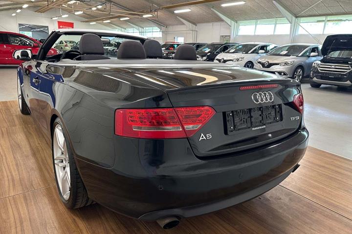 Sort Audi A5 fra 2011