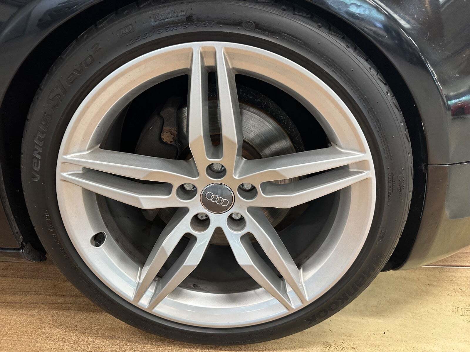 Sort Audi A5 fra 2011