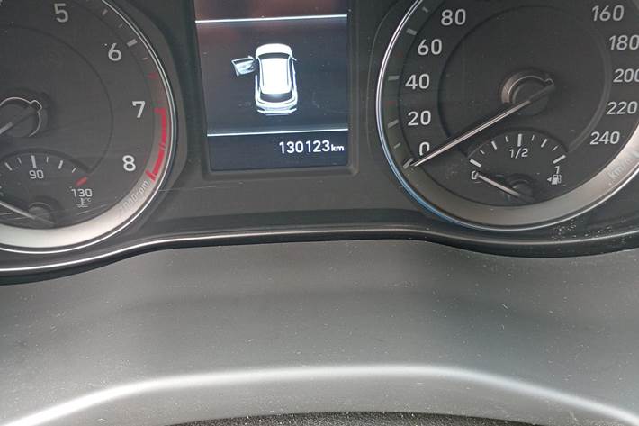 Gul Hyundai Kona fra 2019