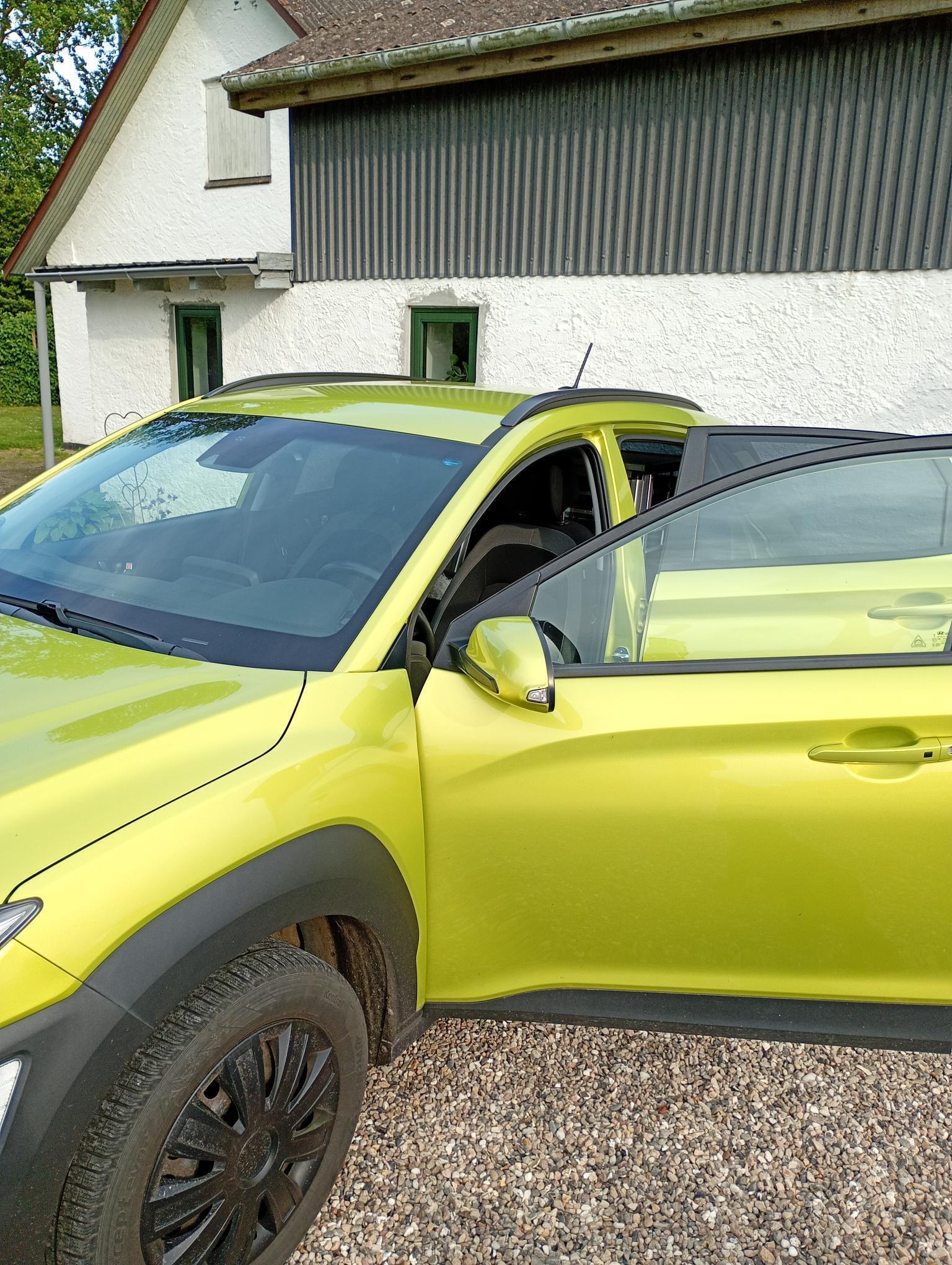 Gul Hyundai Kona fra 2019