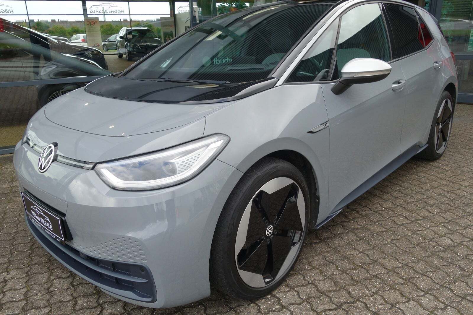 Grå VW ID.3 fra 2020 set udefra