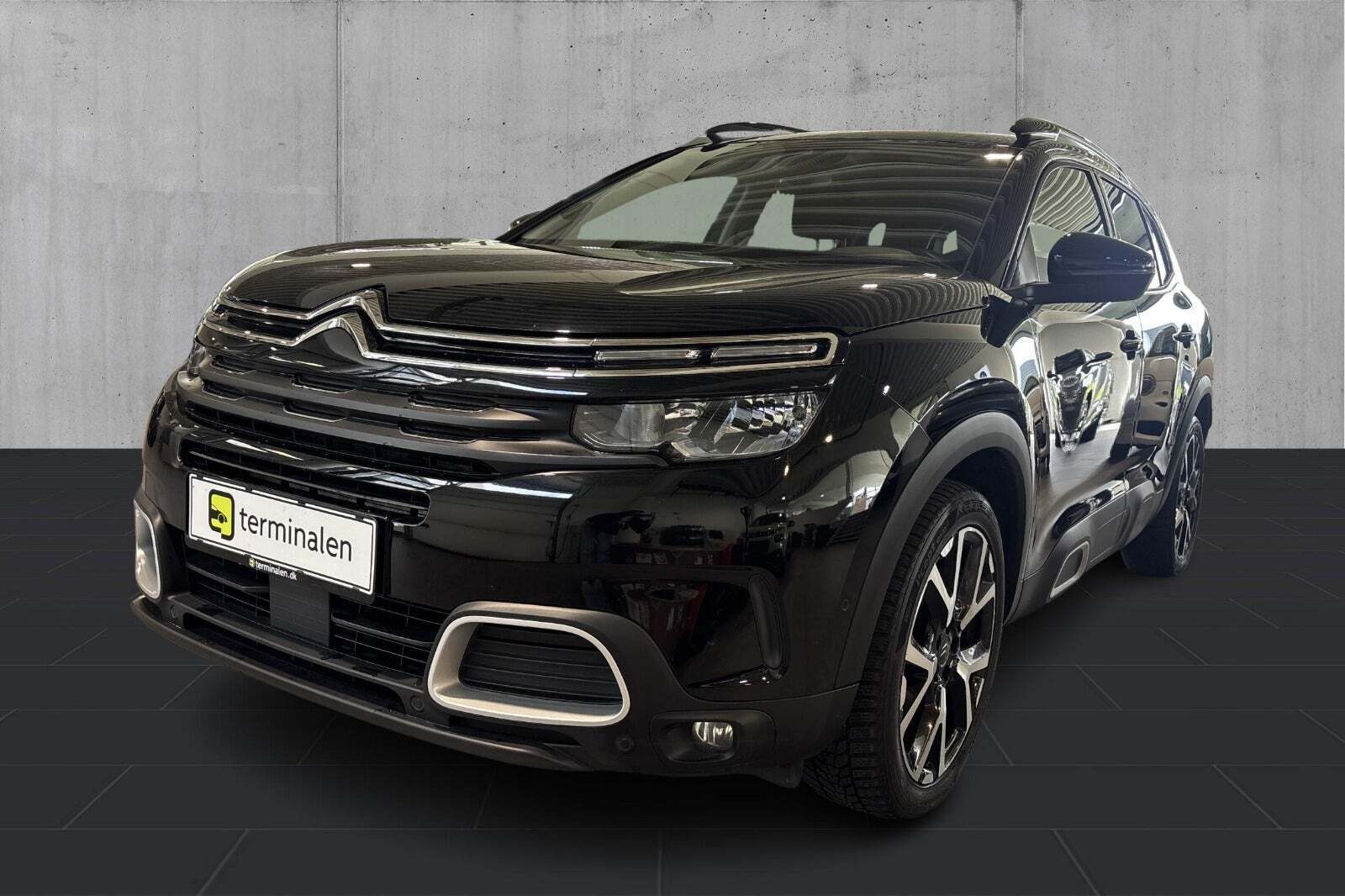 Sort Citroën C5 Aircross fra 2020 set udefra
