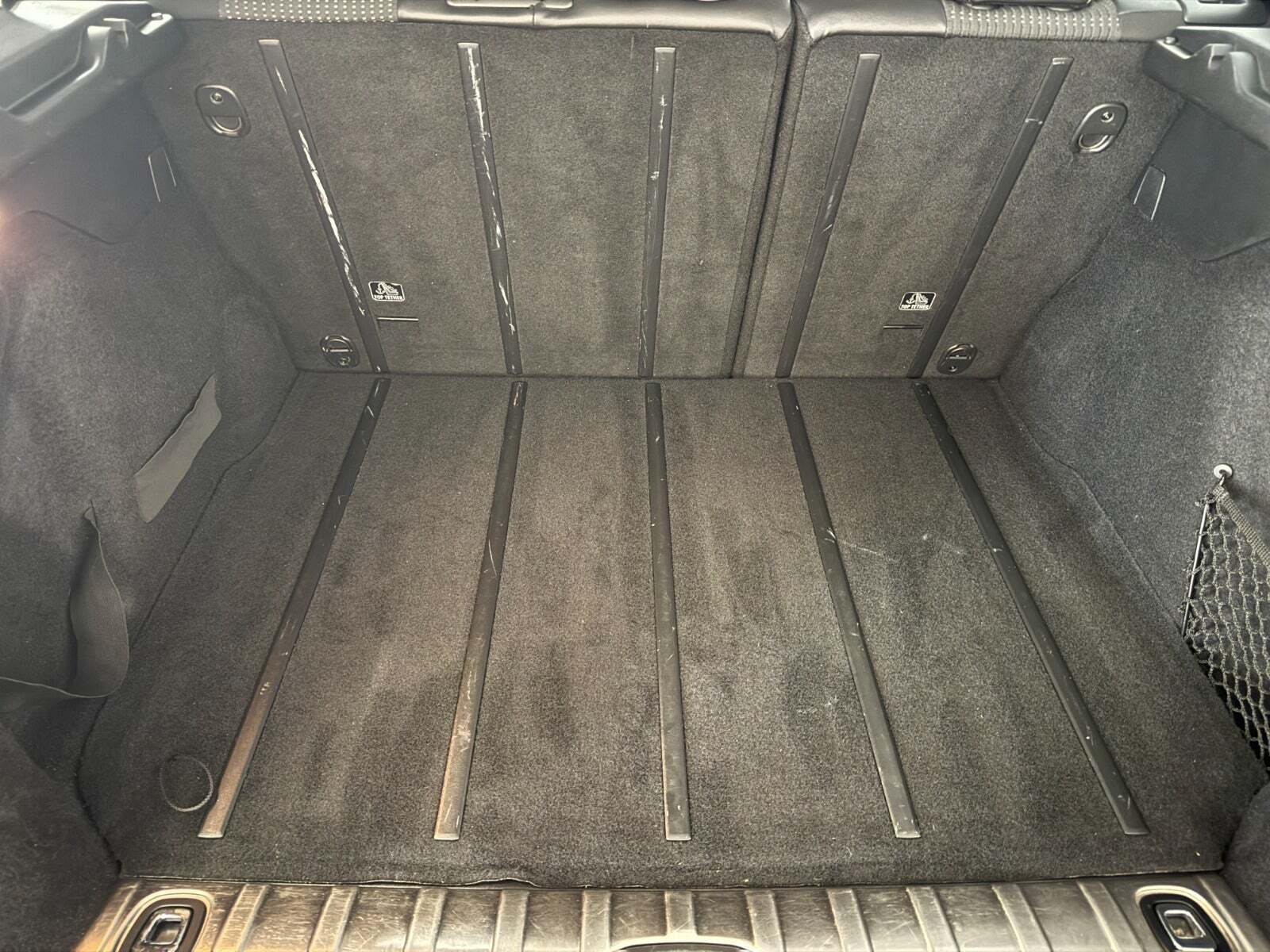 Sort Peugeot 2008 fra 2014