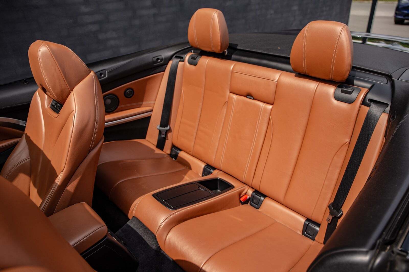 Grå BMW M4 fra 2016