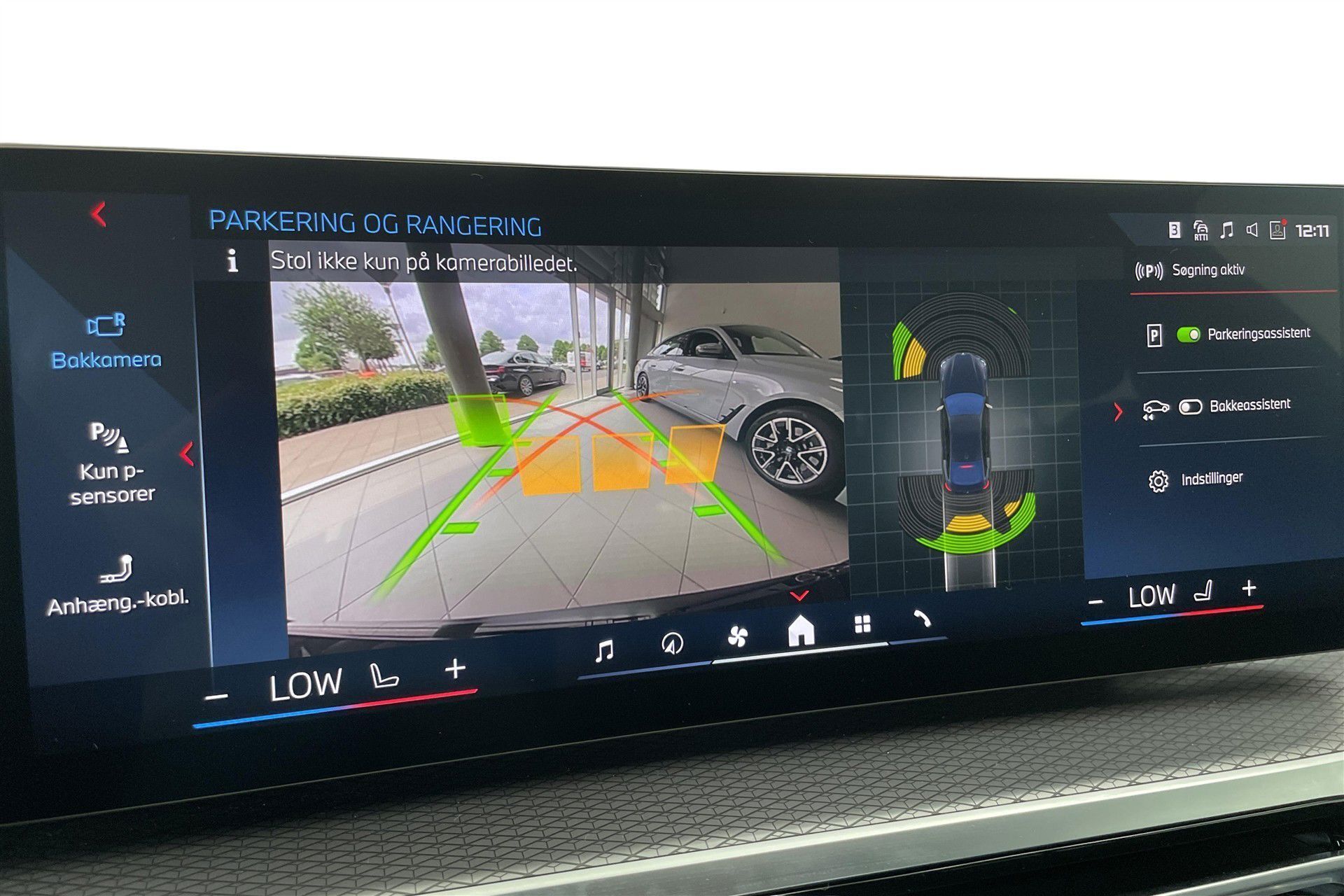 Sort BMW i4 fra 2024