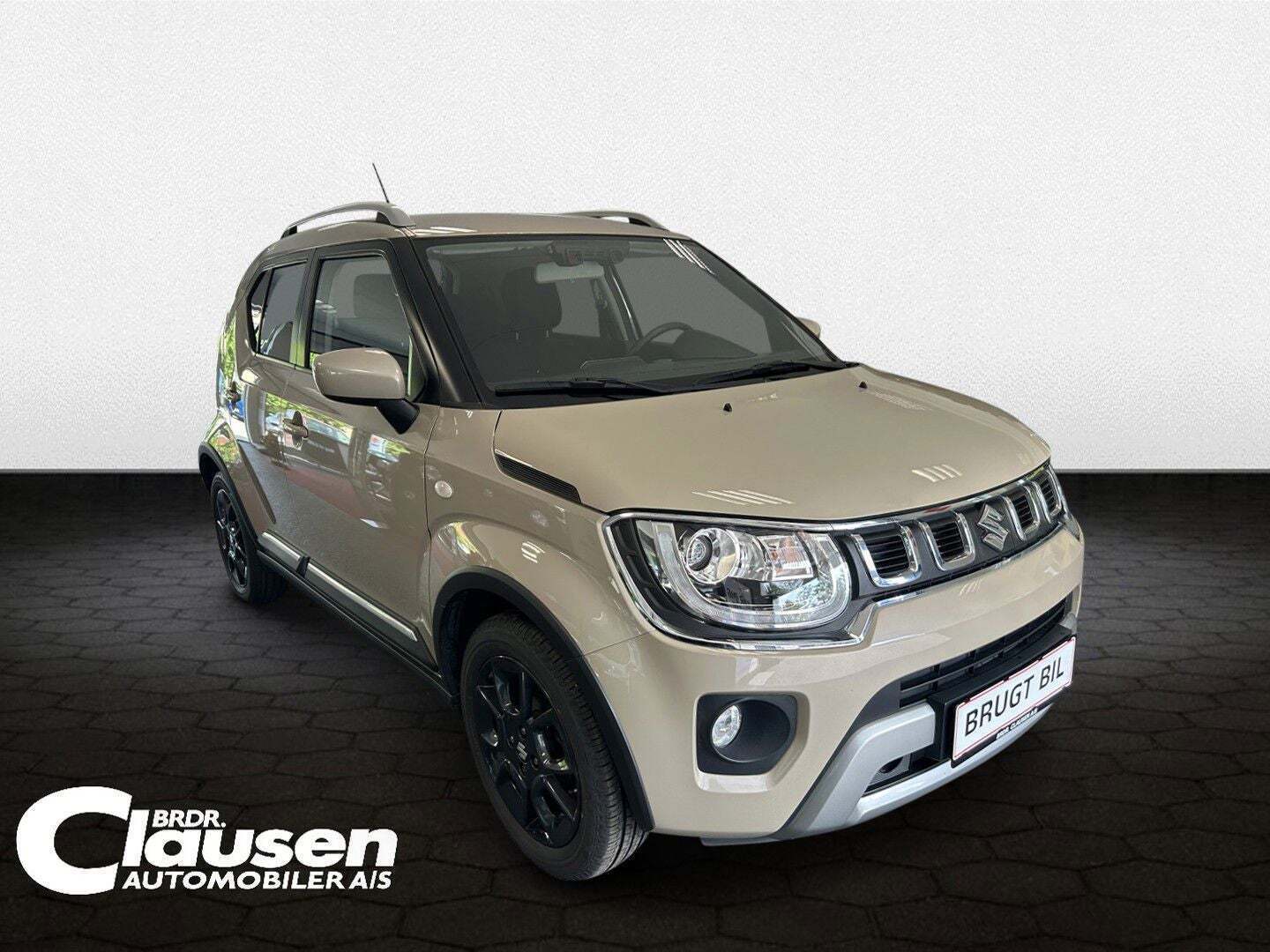 Beige Suzuki Ignis fra 2021 set udefra