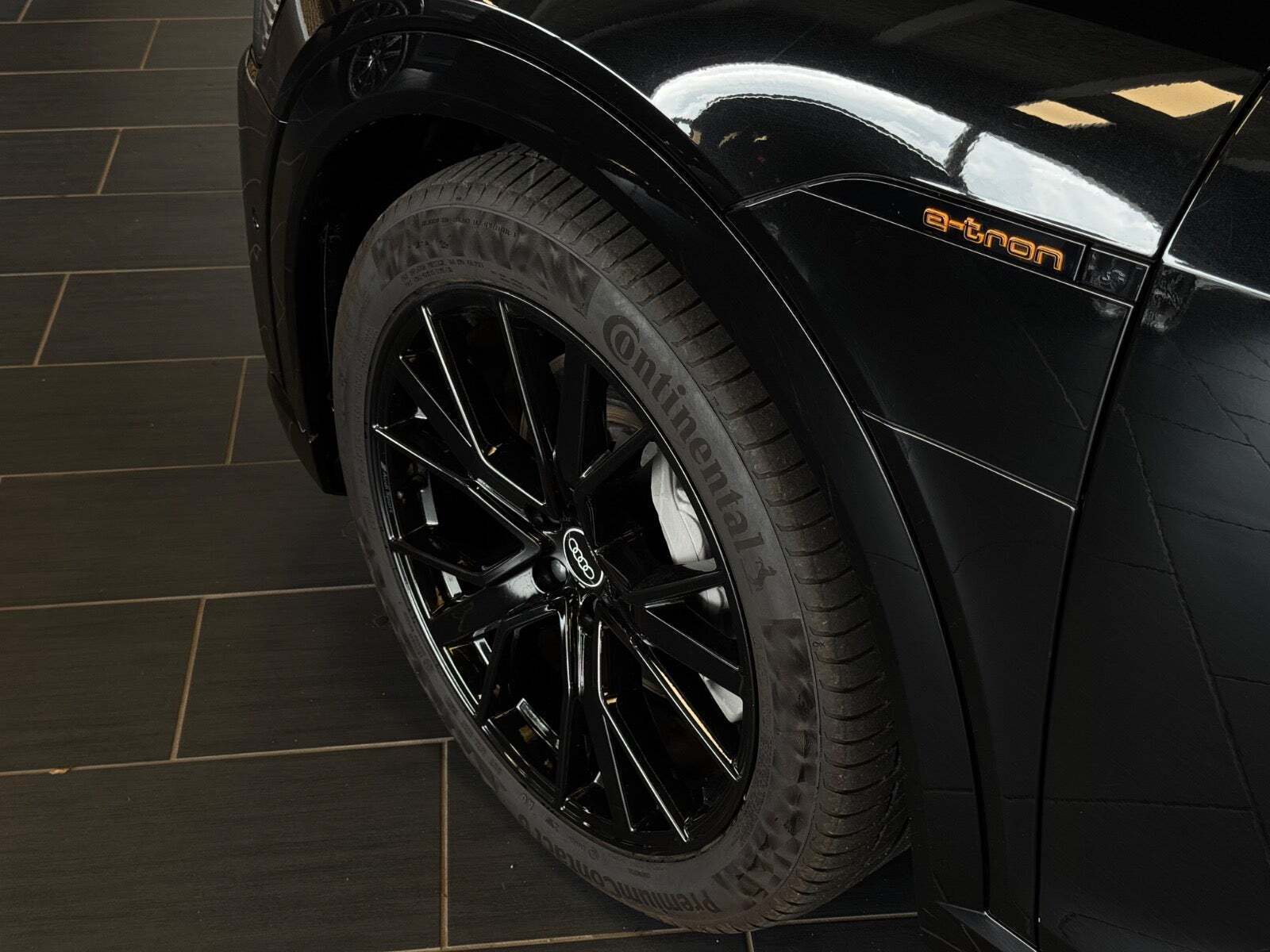 Audi e-tron 55 S-line Sportback quattro