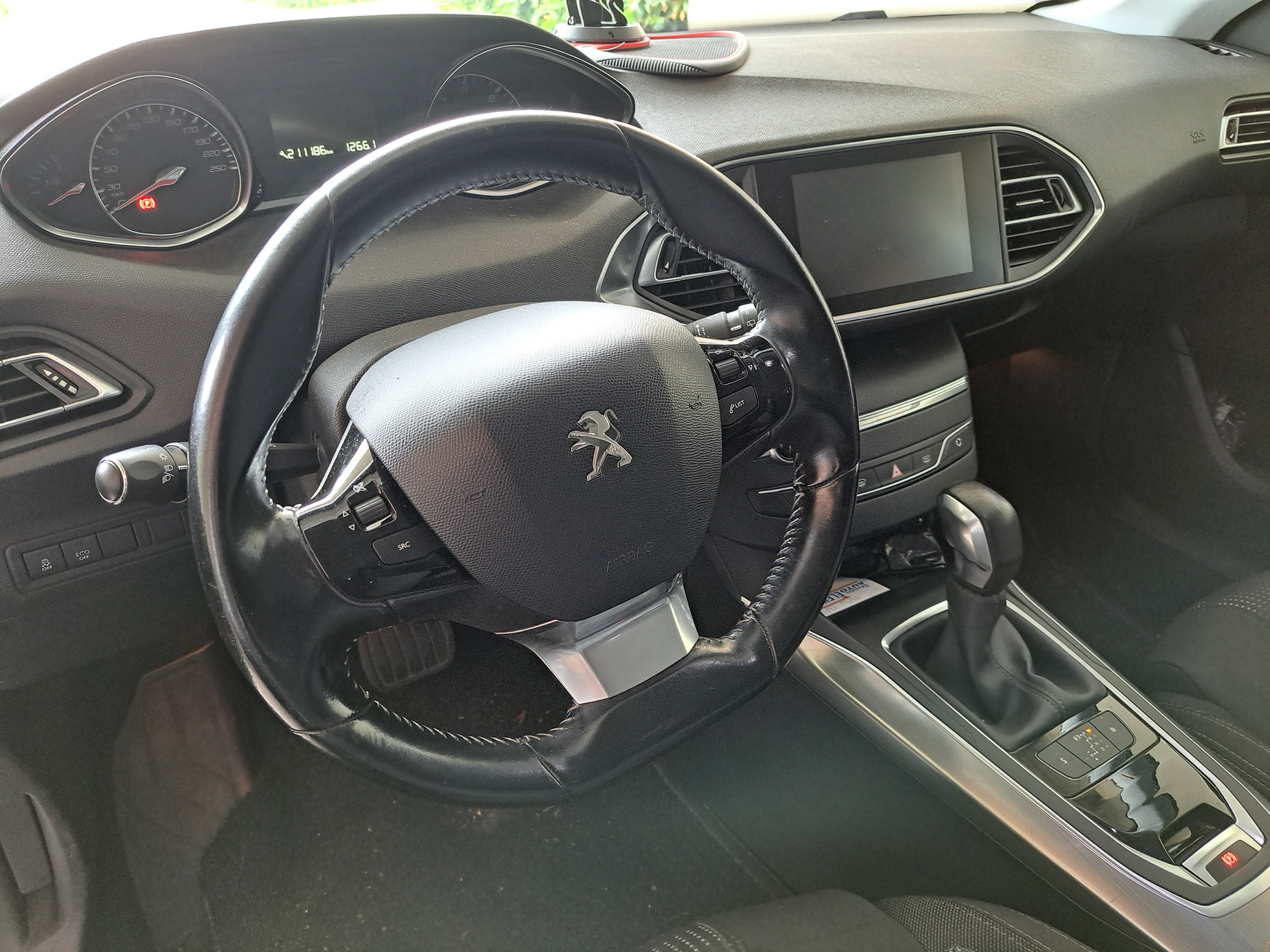 Peugeot 308 1,6 BlueHDi 120 hk SW EAT6