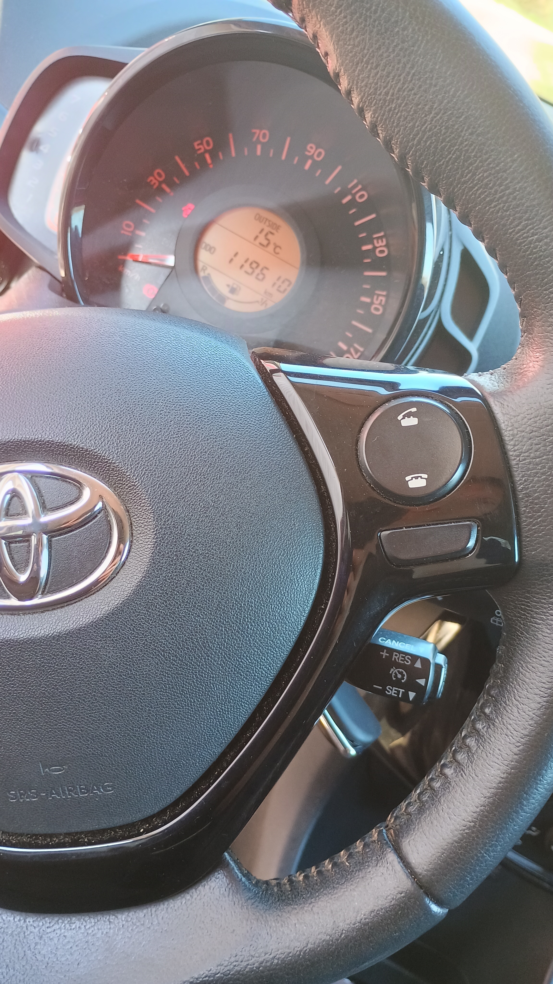 Rød Toyota Aygo fra 2018